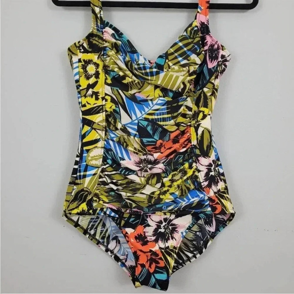 MIRACLESUIT Tropical Escape Swimsuit with Gold Hardware Like New Beach 10 - Picture 1 of 10